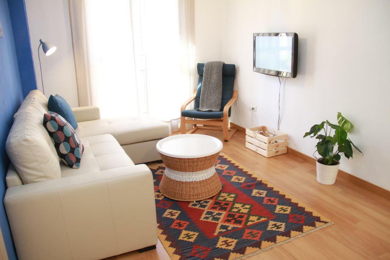 Cozy & Bright Apartment Малага Екстериор снимка